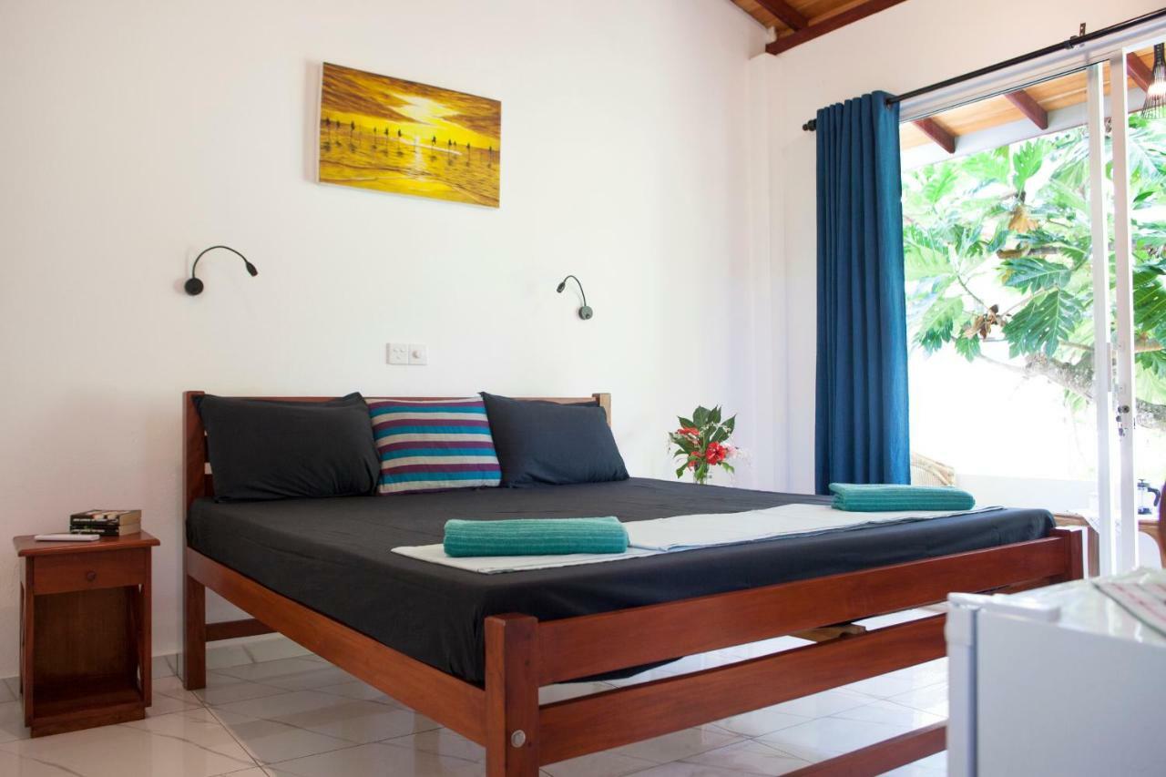 Alvas House Hotel Hikkaduwa Ngoại thất bức ảnh
