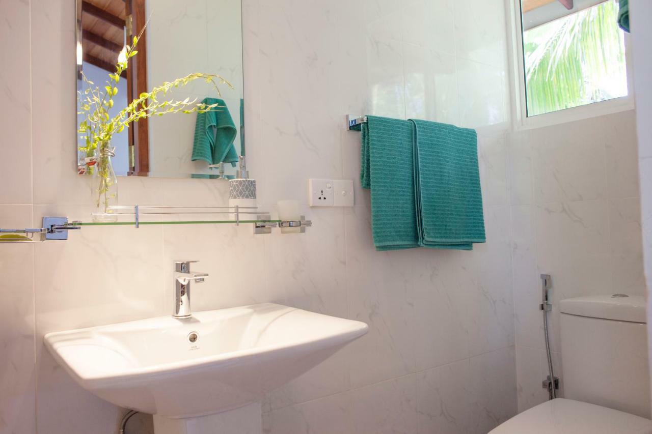 Alvas House Hotel Hikkaduwa Ngoại thất bức ảnh